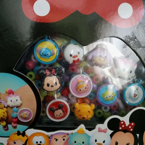 Disney Minnie Bead a bracelet makes 5 with plastic beads - Picture 1 of 3